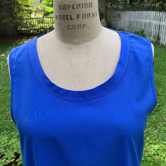 Cobalt Blue Low-neck Camisole, No Labels - Picture 3 of 9